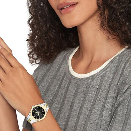 qalis-saati-tommy-hilfiger-1782591-monica-shavi-khelze.jpg
